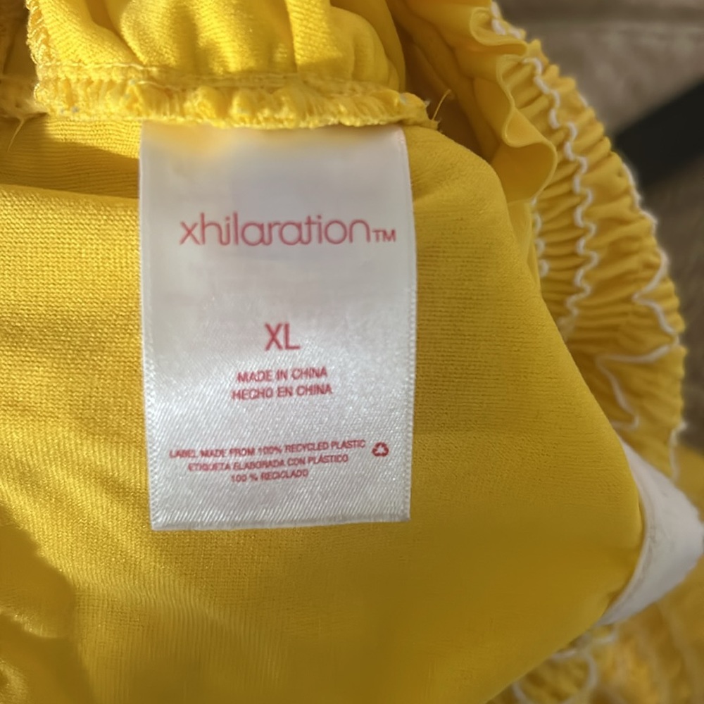 Yellow Ruffle Bikini Top - Picture 3 of 3